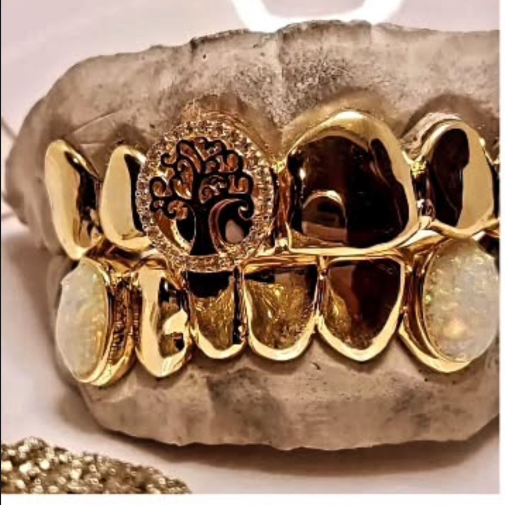 12 Tooth 10k Custom Grillz